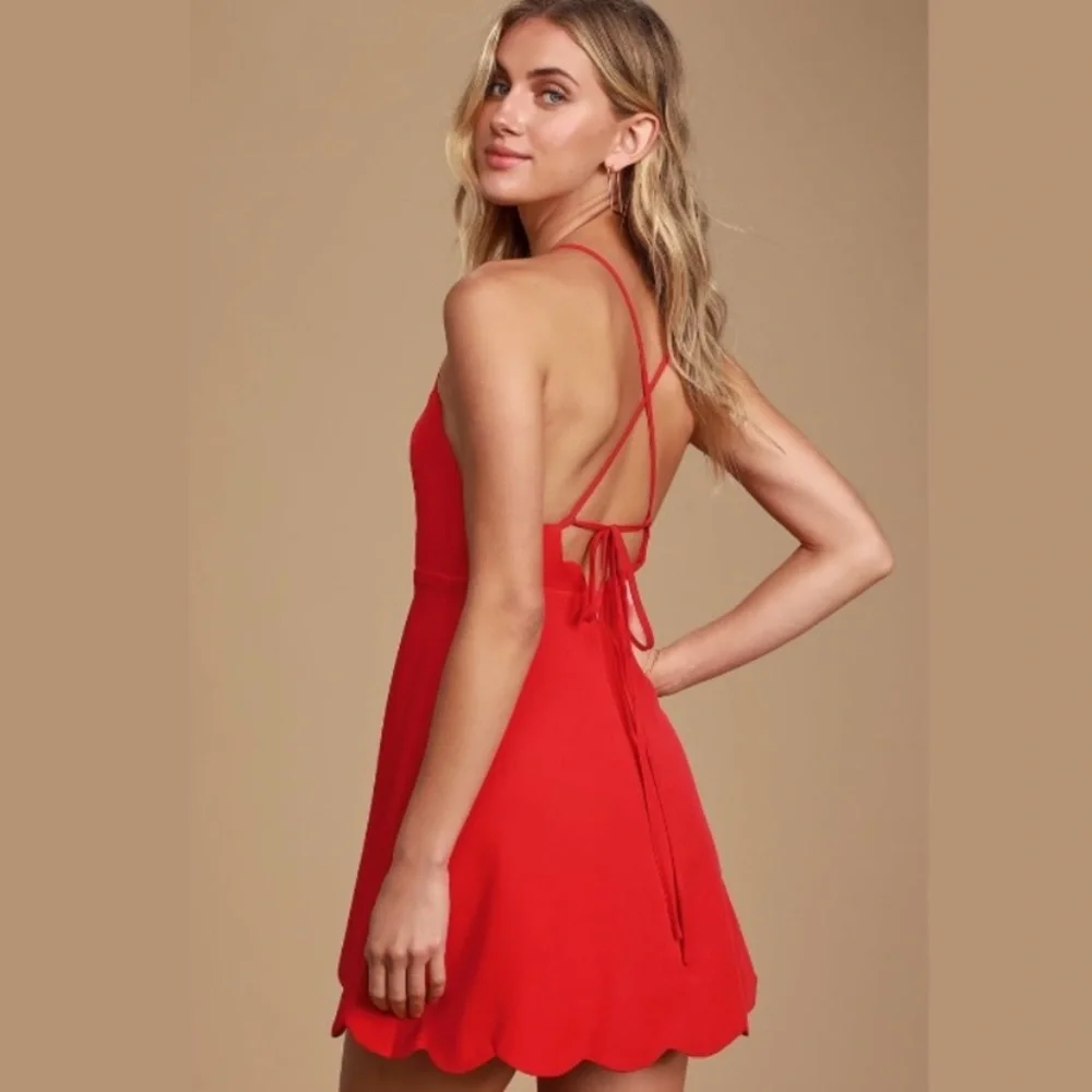 . Like new Lulu’s red dress size xs - Picture 4 of 6